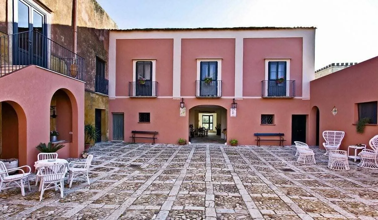 Agriturismo Casa Vacanze Antico Baglio 帕瑟科